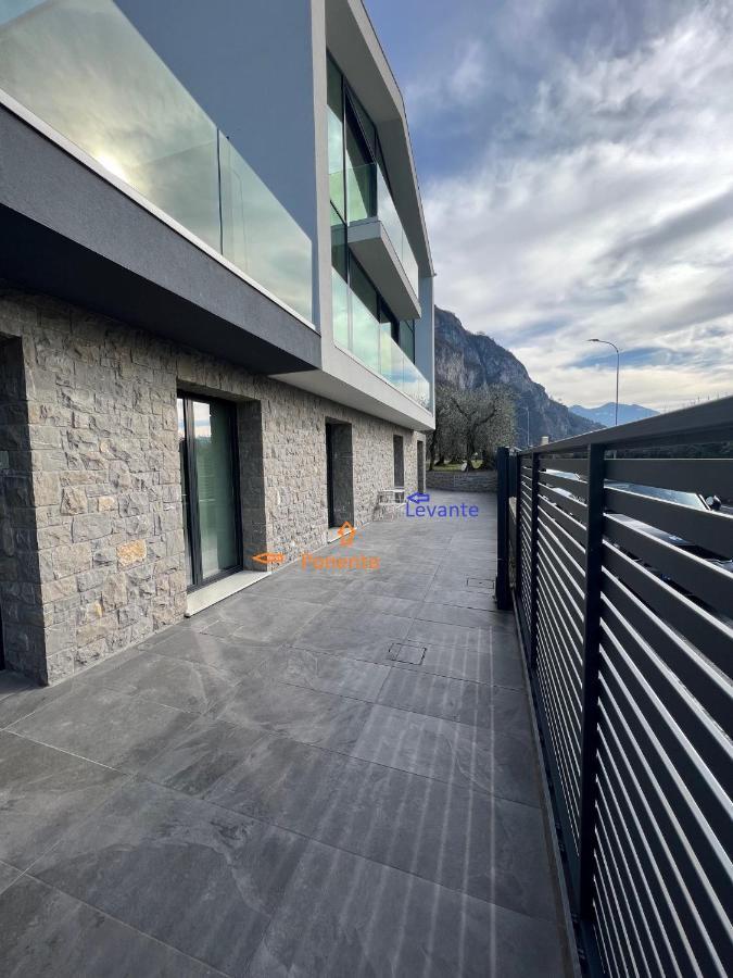 Italianway - Villa Paloma Marone Exterior foto