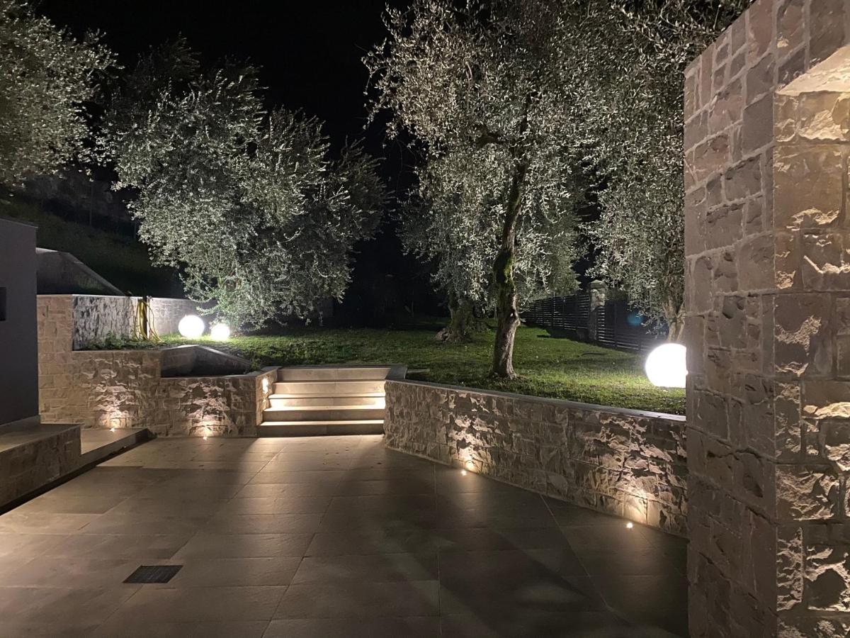 Italianway - Villa Paloma Marone Exterior foto